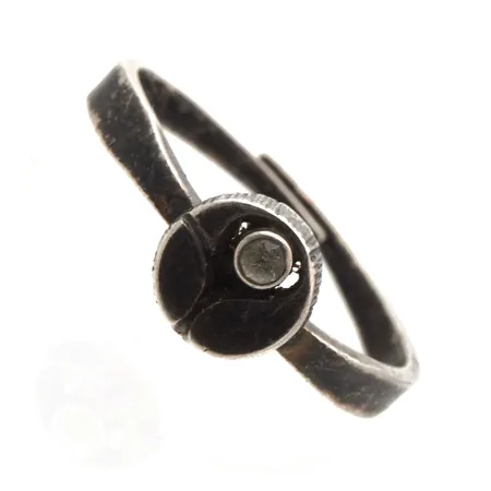 Kivisormus, koko muutettavissa, 925br,  Paino: 1,8 g