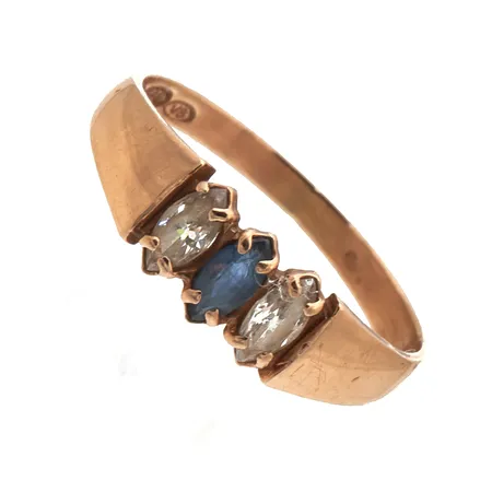 Kivisormus, koko 17¼, 585br,  Paino: 1,5 g