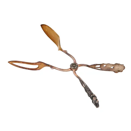 Leivospihdit, Auran Kultaseppä Oy, pituus 180mm, kaiverrettu, vuodelta 1971, 830, Paino: 47,6 g