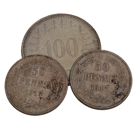 Hopearahoja, kaksi 50 penniä 1917, 100 markkaa 1956, 500, Paino: 10,4 g