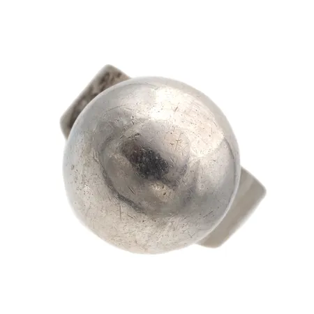 Sormus, koko 18¼, tekijänleima HK (H. Kaksonen Oy), vuodelta 1966, 916,  Paino: 8,8 g