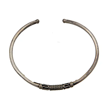 Rannekoru, sisämitta 185mm, painaumia, 925, Paino: 6,3 g