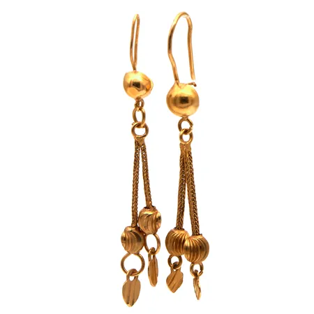 Vialliset korvakorut, 750, Paino: 4,5 g
