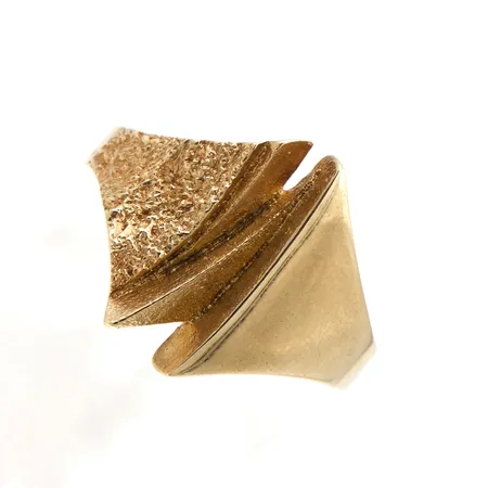 Sormus, koko 21, 585, Paino: 4,3 g