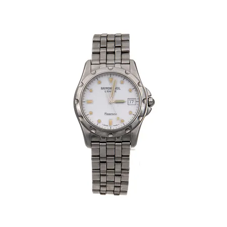 Teräsrannekello, Raymon Weil, Flamenco, quartz, ref. 5570, rungon Ø 36mm, rungossa käytön jälkiä, rannekkeessa käytön jälkiä, rannekkeen pituus 165mm,