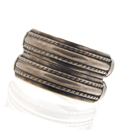 Sormus Kalevala, Uskelan sormus, koko 17, 925, Paino: 4,8 g