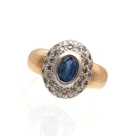 Sinisafiirisormus timanteilla 32xn.0.005-0.01ct, koko 16¾, käytöstä aiheutunutta kulumaa, 585br,  Paino: 5,2 g