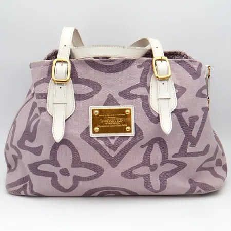 Käsilaukku Louis Vuitton Tahitienne PM Lilas, pientä käytöstä aiheutunutta kulumaa, lahjatodistus 25.11.2008. 