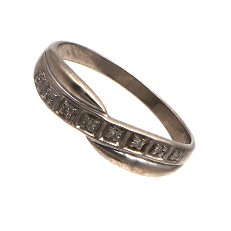 Timanttisormus 8xn.0.005ct, koko 16¾, 585 valkokulta,  Paino: 2,3 g