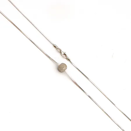 Kaulakoru, pallon Ø 8mm, ketjun pituus 39,5cm, 925,  Paino: 4,4 g