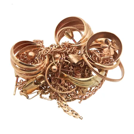 Viallisia kultakoruja, osassa kiviä, 585br,  Paino: 16,3 g