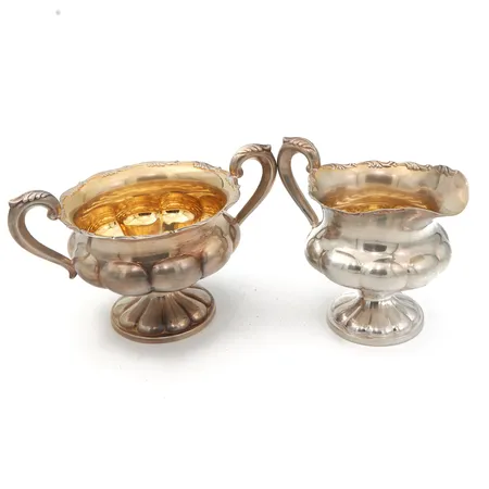 Sokerikko ja kermakko, korkeus 80-90mm, 830, Paino: 191,1 g