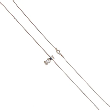 Kiviriipus ja käärme-kaulaketju, ketjun pituus 45cm, riipuksen korkeus 14mm, ketjussa pientä vääntymää, 925br, Paino: 4,3 g