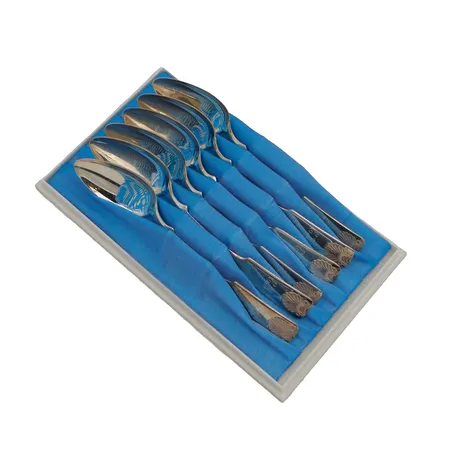 Kuusi kahvilusikkaa, Musla, pituus 116mm, kaiverrettu, 830, Paino: 52 g