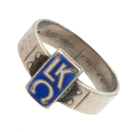 Emaloitu sormus, kaiverrettu, koko 22, 813br,  Paino: 6,7 g