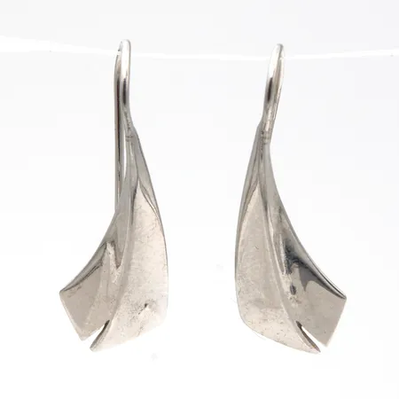 Korvakorut, korkeus 31mm, 925,  Paino: 2,7 g