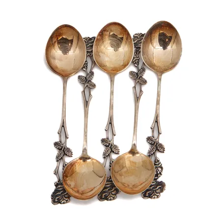 Viisi kahvilusikkaa, pituus 119mm, kaiverretu, 830,  Paino: 56,6 g