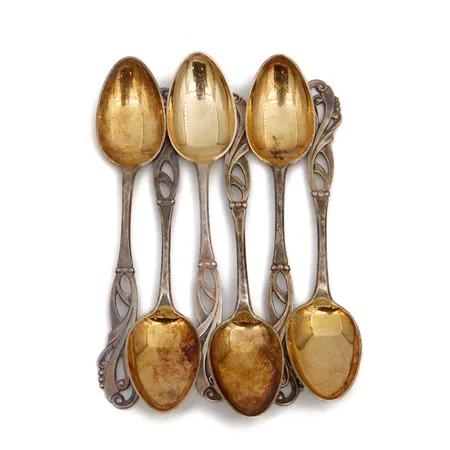 Kuusi kahvilusikkaa, pituus 120mm, kaiverrettu, 813,  Paino: 77,9 g