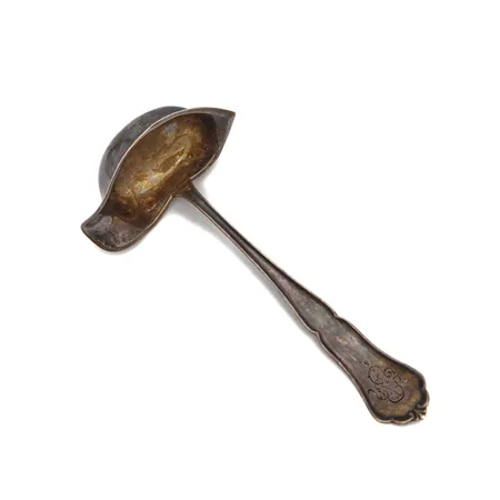 Kastikekauha, pituus 150mm, kaiverrettu, 813,  Paino: 49,5 g