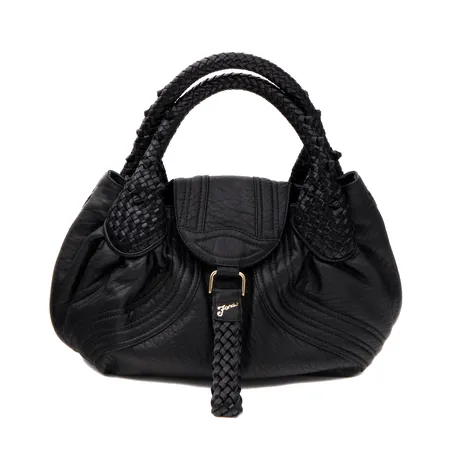 Käsilaukku, Fendi, Spy Bag, sr.AT48041, lampaan nahkaa, mitat n. 32x32x14cm, ostettu vuonna 2008