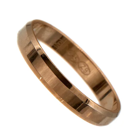 Sormus, koko 17, 585, Paino: 1,8 g