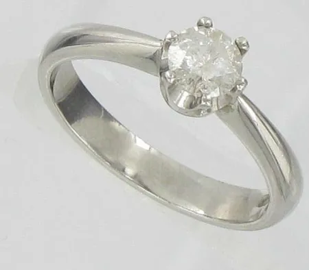 Timanttisormus 1xn.0.45ct, kaivertamaton, koko 17, 750, paino 4,3g Vikt: 4,3 g