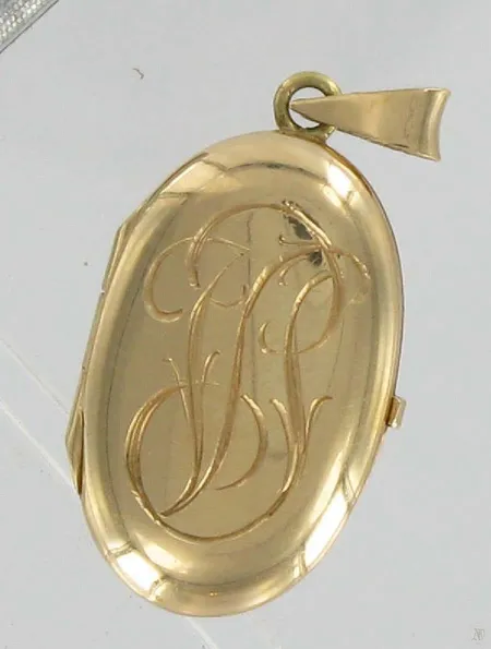 Medaljonki, kaiverrettu, 585, paino 1,9g Vikt: 1,9 g