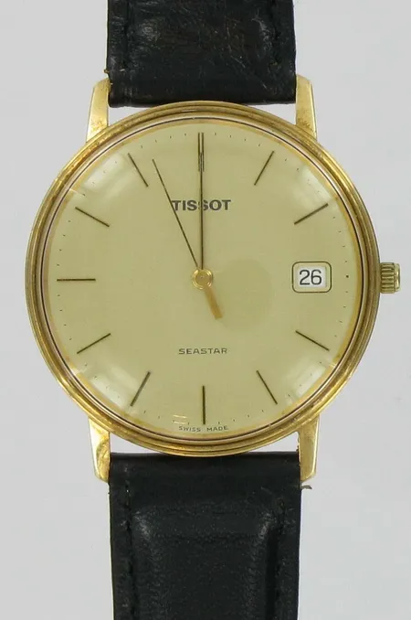 Tissot miesten kultarannekello nahkarannekkeella, kaiverrettu, kotelossa, ei käy, 585br, paino 27,3g