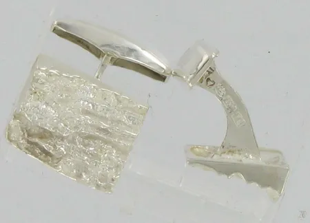 Kalvosinnapit, kaiverrettu, 925br, 11,9g Vikt: 11,9 g