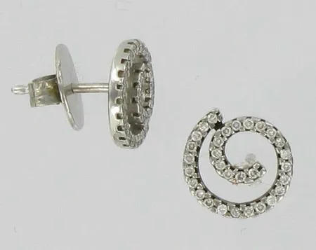 Timanttikorvakorut 58xn.0,005ct, 585vk, paino 2,2g Vikt: 2,2 g