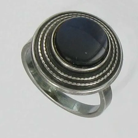 Kivisormus Kaleva Koru, koko 18, 925br, paino 6,2g
