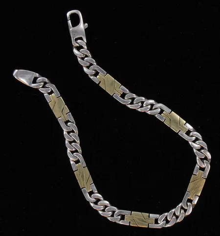 Ranneketju, pituus 19cm, 585, paino 16,6g Vikt: 16,6 g