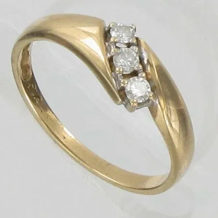 Timanttisormus 3xn.0.05ct, kaivertamaton, koko 18, 585, paino 2,1g Vikt: 2,1 g
