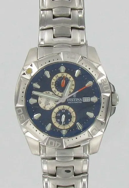 Miesten rannekello Festina Multi-function, naarmuja lasissa