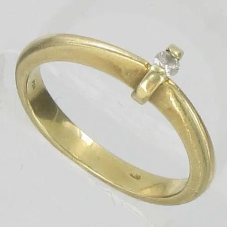 Timanttisormus 1x.0,04ct, koko, 17, kaivertamaton, 585, paino 3,3g Vikt: 3,3 g