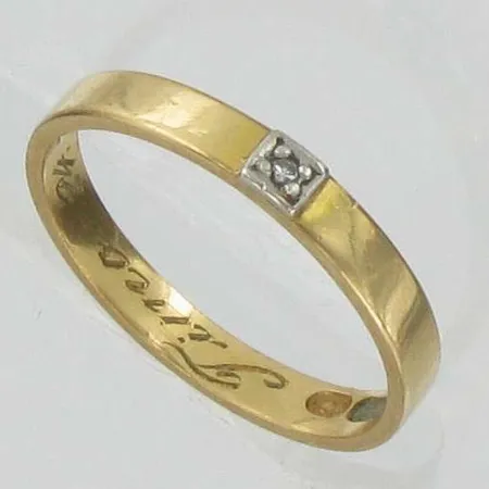 Timenttisormus 1xn.0,005ct, koko 17½, kaiverrettu, 750, paino 2,4g Vikt: 2,4 g