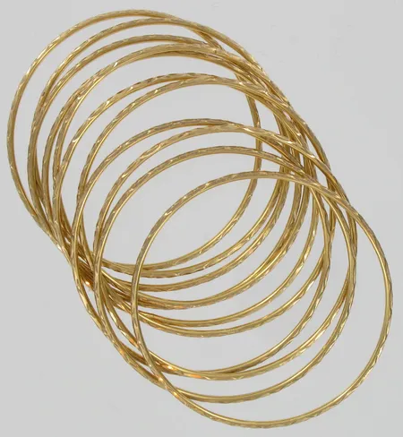11 rannerengasta, halkaisija noin 5,50cm, viallisia, ei leimattu ja testattu kokeella, 750, paino 18,6g Vikt: 18,6 g