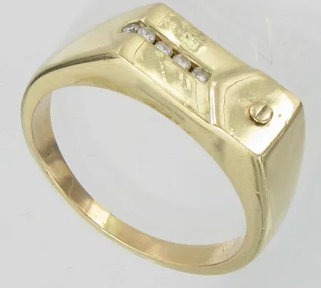 Kantasormus timanteilla 5xn.0,02ct, kaivertamaton, koko 22½, 585, paino 10,4g Vikt: 10,4 g