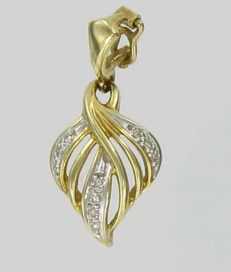 Timanttiriipus 8xn.0,005ct, 585, paino 1,6g Vikt: 1,6 g