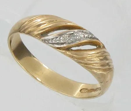 Timanttisormus 1xn.0.005ct, kaivertamaton, koko 17, 585, paino 2,5g Vikt: 2,5 g