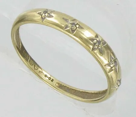 Timanttisormus, 5xn.0,005ct, kaivertamaton, koko 17, 585, paino 1,5g Vikt: 1,5 g