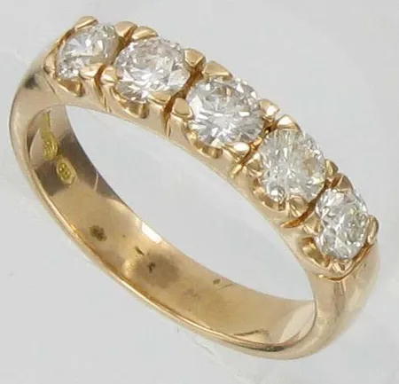 Timanttisormus, 5xn.0,18-0.20ct, kaivertamaton, koko 16½, 585, paino 4,0g Vikt: 4   g