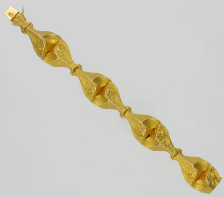 Rannekoru, Lapponia, kaiverrettu, pituus 18,7cm, 585, paino 66,8g, Björn Wecktröm, v.1972 Vikt: 66,8 g