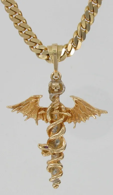 Kaulaketju, pituus 64cm ja riipus, korkeus 7,6cm, 585, paino 138,6 Vikt: 138,6 g