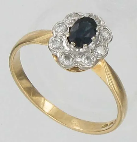 Sinisafiirisormus timanteilla 8xn.0.03ct, kaivertamaton, koko 16¼, 585br, paino 2,1g Vikt: 2,1 g