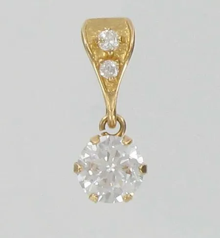 Kiviriipus, korkeus 1,9cm, 585br, paino 1,3g