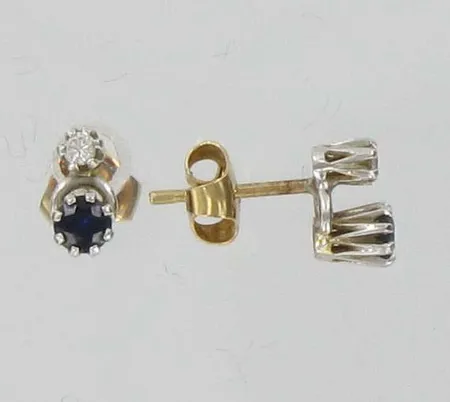 Timanttikorvakorut sinisafiirilla, 2xn.0,01ct, 585br, paino 0,9g Vikt: 0,9 g