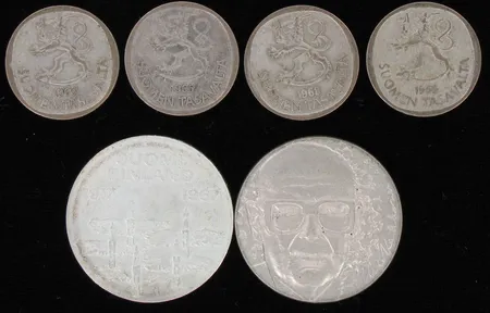 4 Kolikkoa, 1mk, v.1965-1968, 2 juhlarahaa, 10mk v.1967 ja 1975