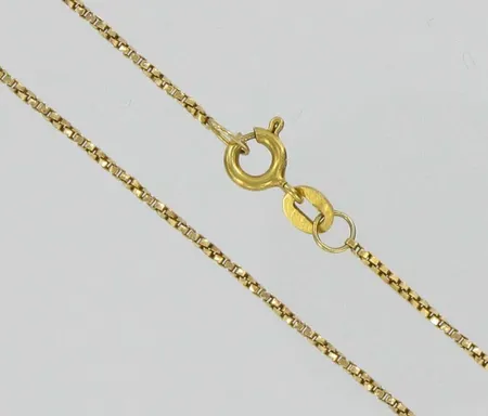 Kaulaketju, pituus 45,5cm, 585, paino 3,2g Vikt: 3,2 g