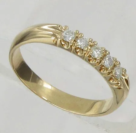 Timanttisormus, 5xn.0,03ct, kaivertamaton, koko 17½, 585, paino 3,0g Vikt: 3   g